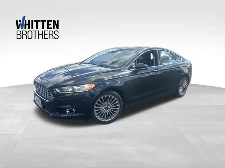 2013 Ford Fusion Titanium photo 1
