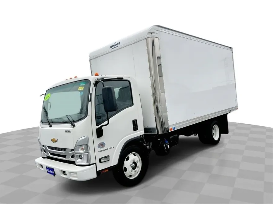 2024 Chevrolet Silverado 4500HD photo 1