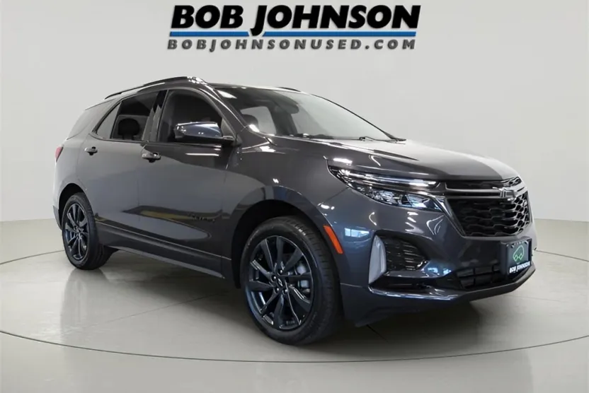 2022 Chevrolet Equinox RS photo 1