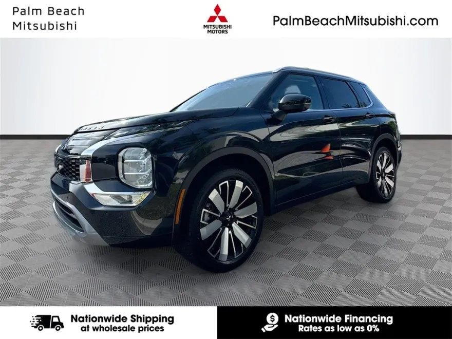 2025 Mitsubishi Outlander SEL photo 1
