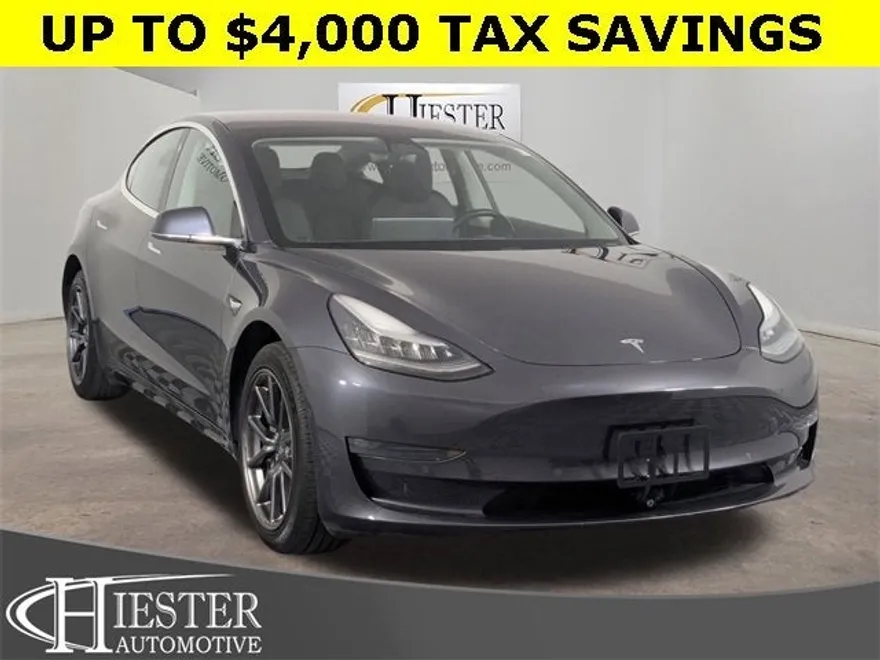 2019 Tesla Model 3 Mid Range photo 1