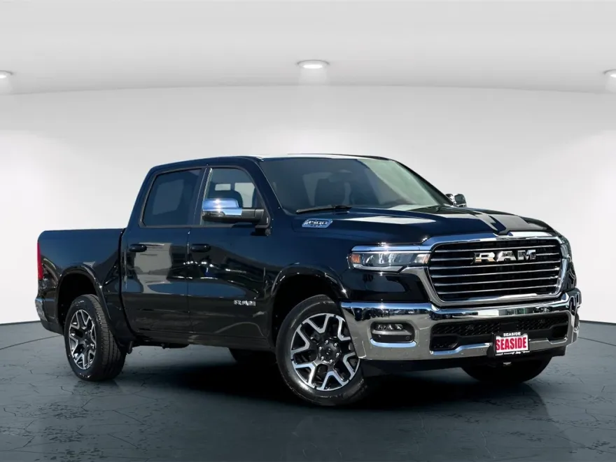 2025 Ram 1500 Laramie photo 1