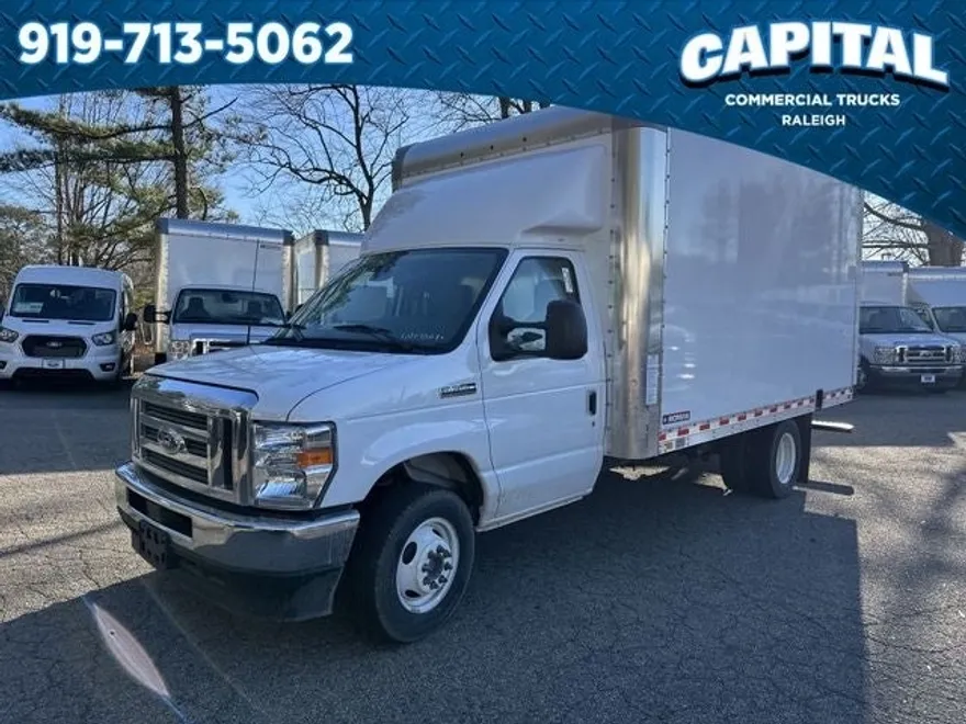 2025 Ford E-350 Base photo 1
