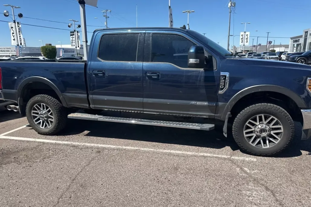 2019 Ford F-250 Lariat photo 1