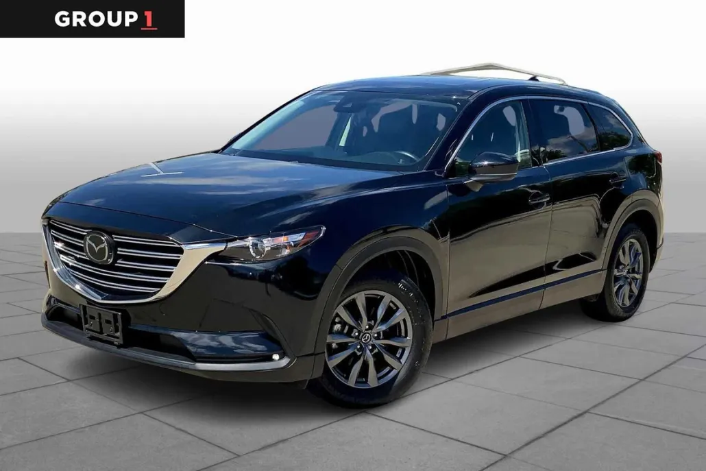 2023 Mazda CX-9 Touring photo 1