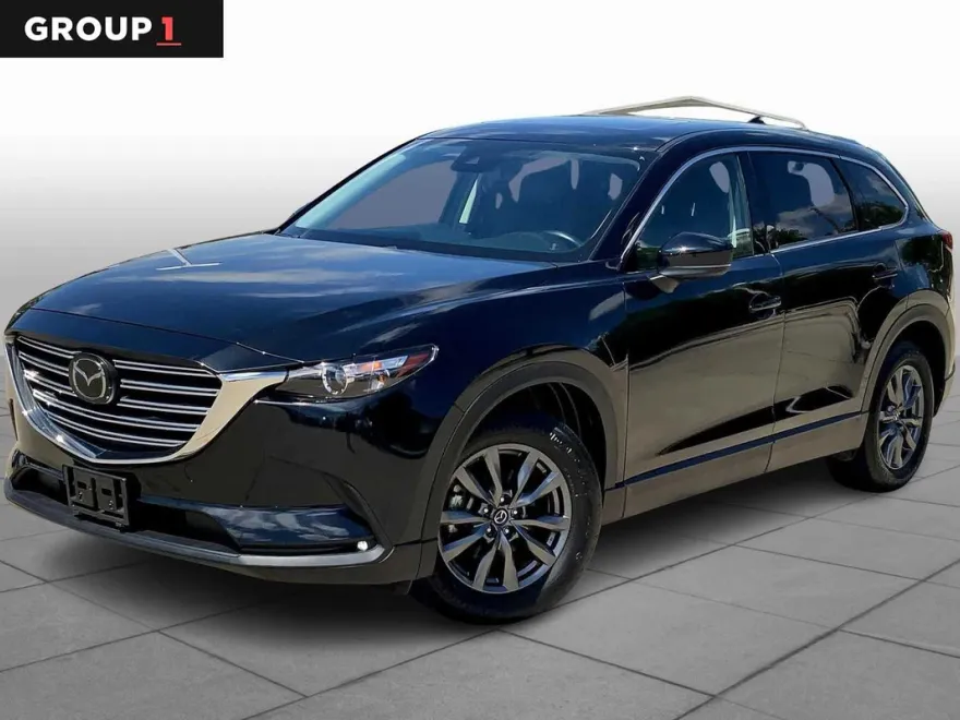 2023 Mazda CX-9 Touring photo 1