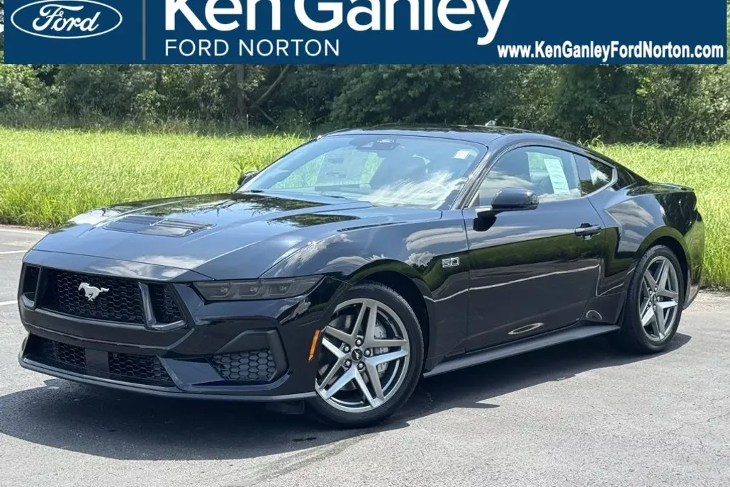 2025 Ford Mustang GT Premium photo 1