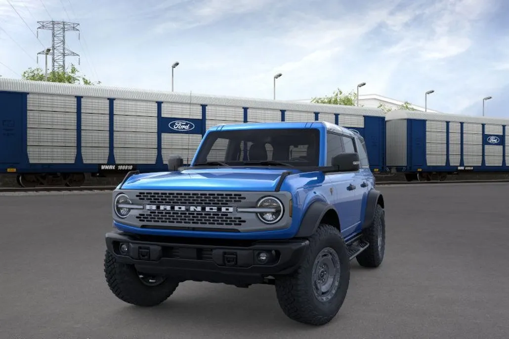 2025 Ford Bronco Badlands photo 1
