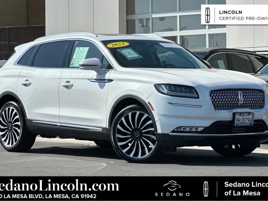 2023 Lincoln Nautilus Black Label photo 1