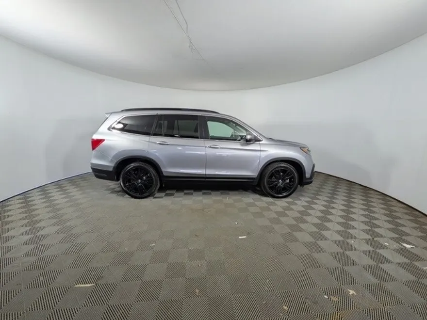 2022 Honda Pilot Special Edition photo 1