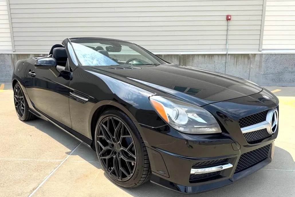 2012 Mercedes Benz SLK 350 photo 1