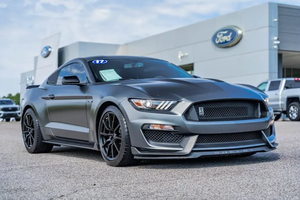 2017 Ford Mustang Shelby GT350 photo 1