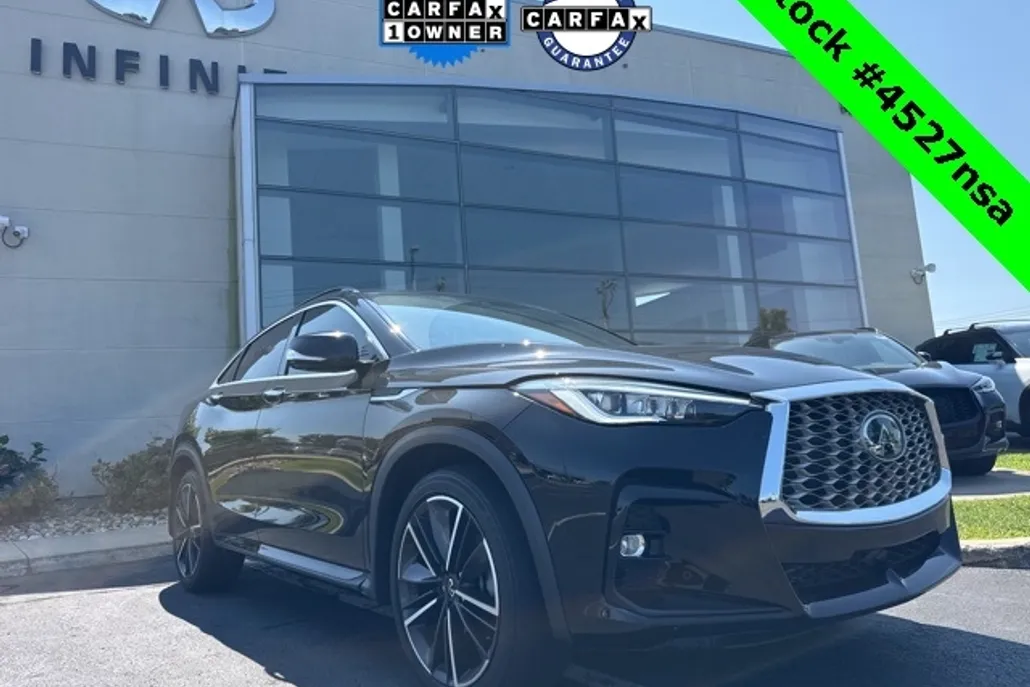 2022 Infiniti QX55 Essential photo 1