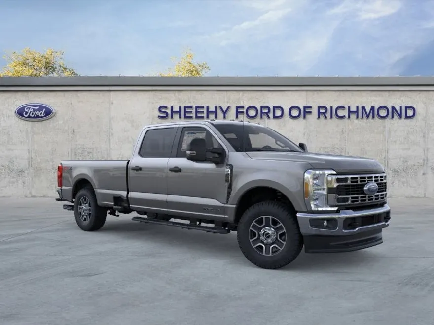 2025 Ford F-350 photo 1