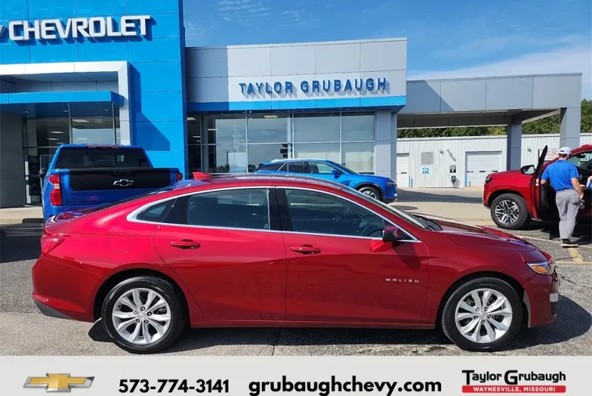 2025 Chevrolet Malibu 1LT photo 1