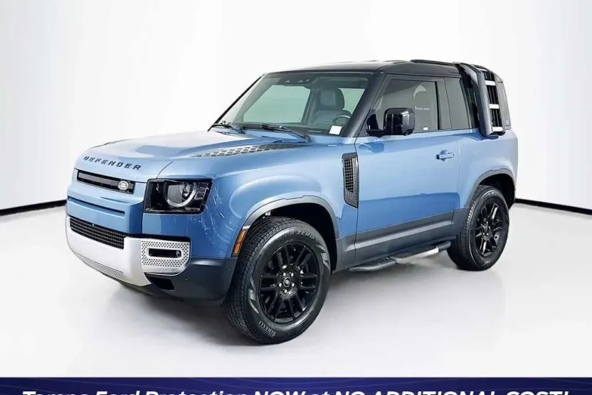 2023 Land Rover Defender S photo 1