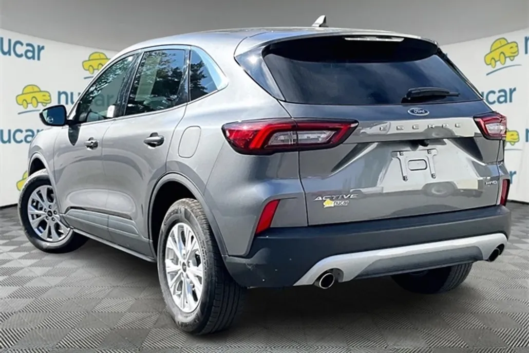 2024 Ford Escape Active photo 1