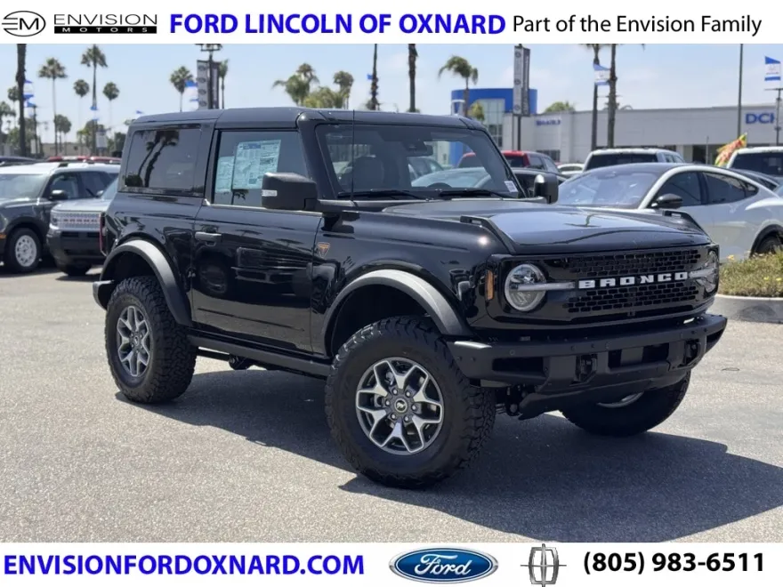 2025 Ford Bronco Badlands photo 1
