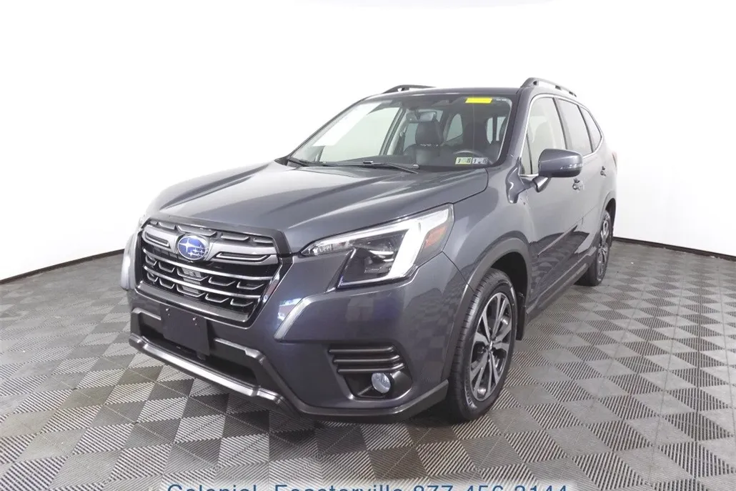 2023 Subaru Forester Limited photo 1