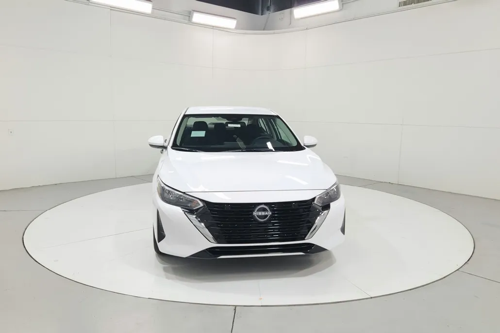 2025 Nissan Sentra S photo 2