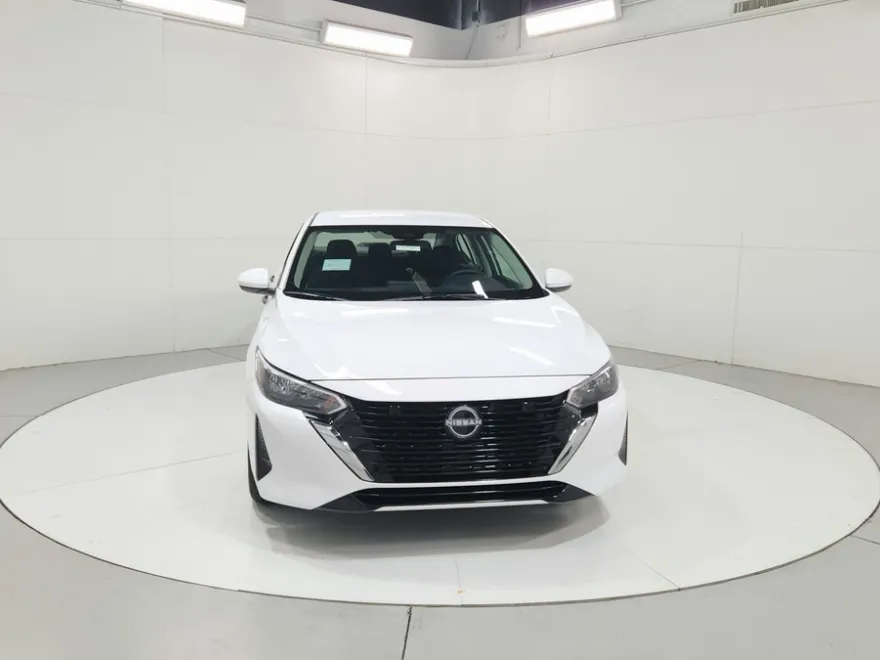 2025 Nissan Sentra S photo 2