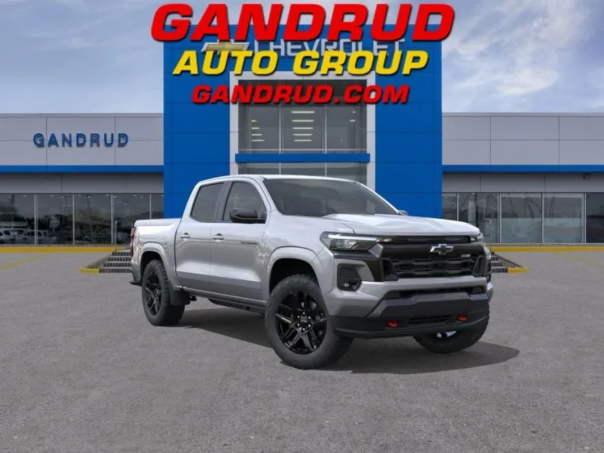 2025 Chevrolet Colorado Z71 photo 1