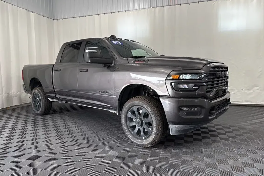 2025 Ram 2500 Big Horn photo 1