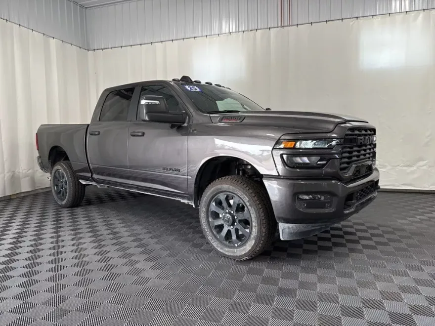 2025 Ram 2500 Big Horn photo 1