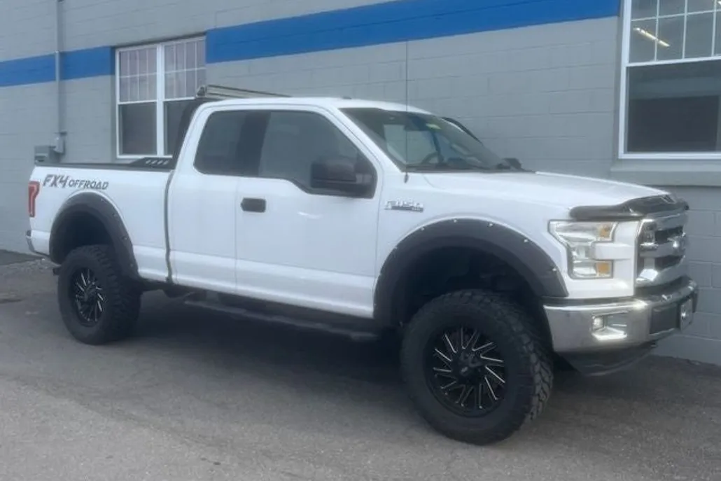 2015 Ford F-150 XL photo 1