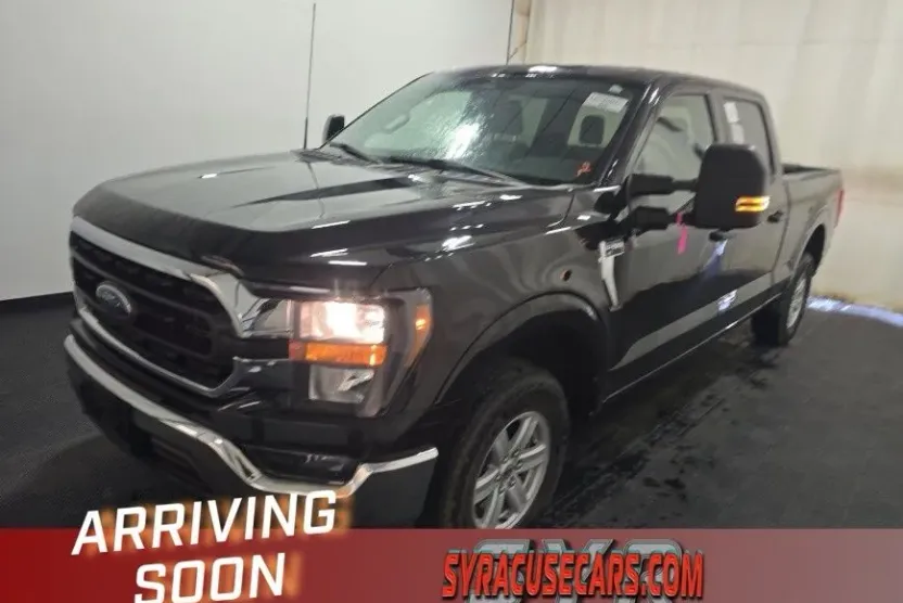 2023 Ford F-150 XLT photo 1