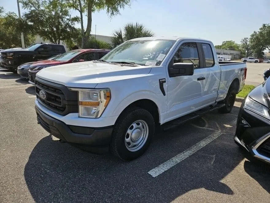 2022 Ford F-150 XL photo 1