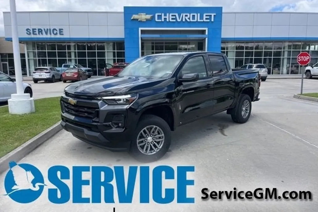 2025 Chevrolet Colorado Work Truck LT photo 1