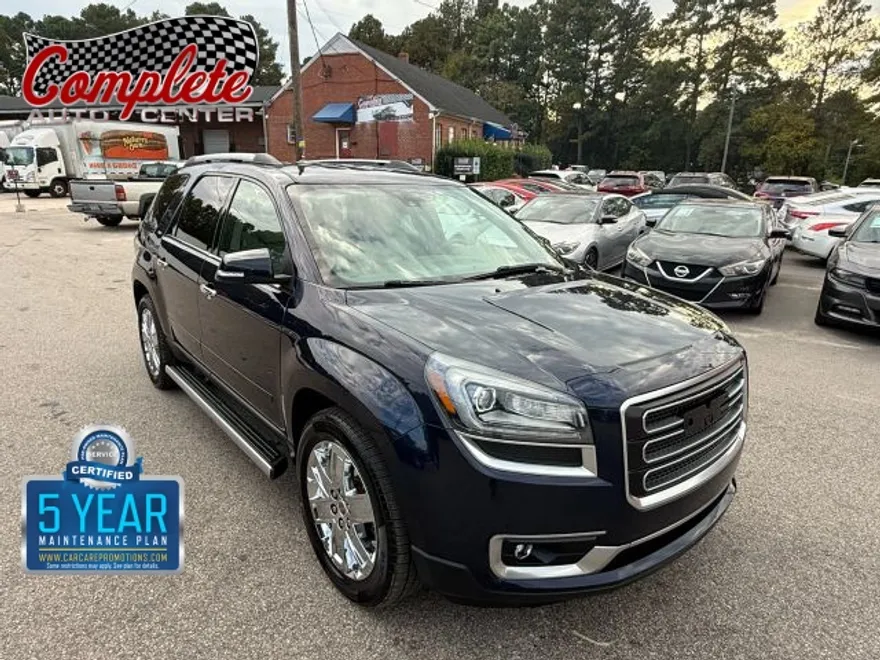 2017 Gmc Acadia SLT photo 1