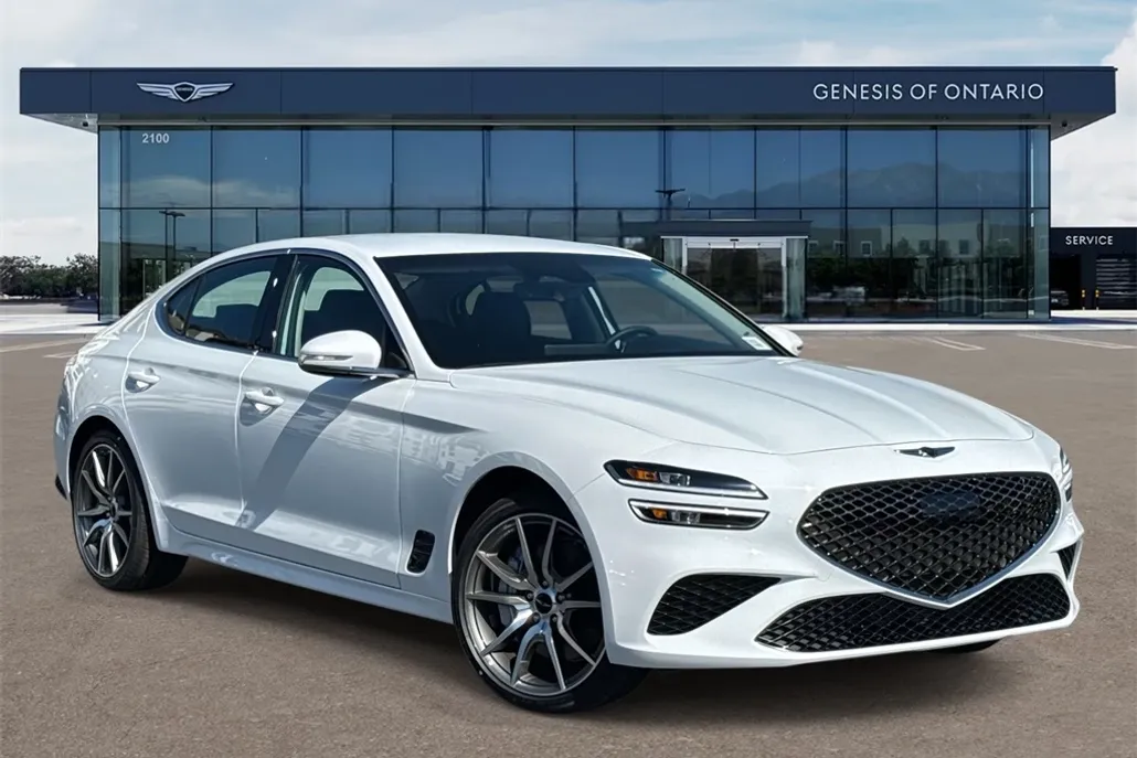 2026 Genesis G70 2.5T AWD photo 1