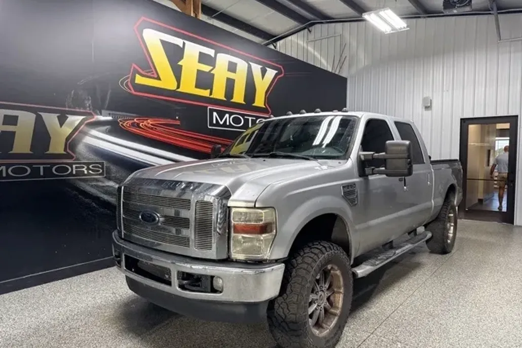 2010 Ford F-250 photo 1