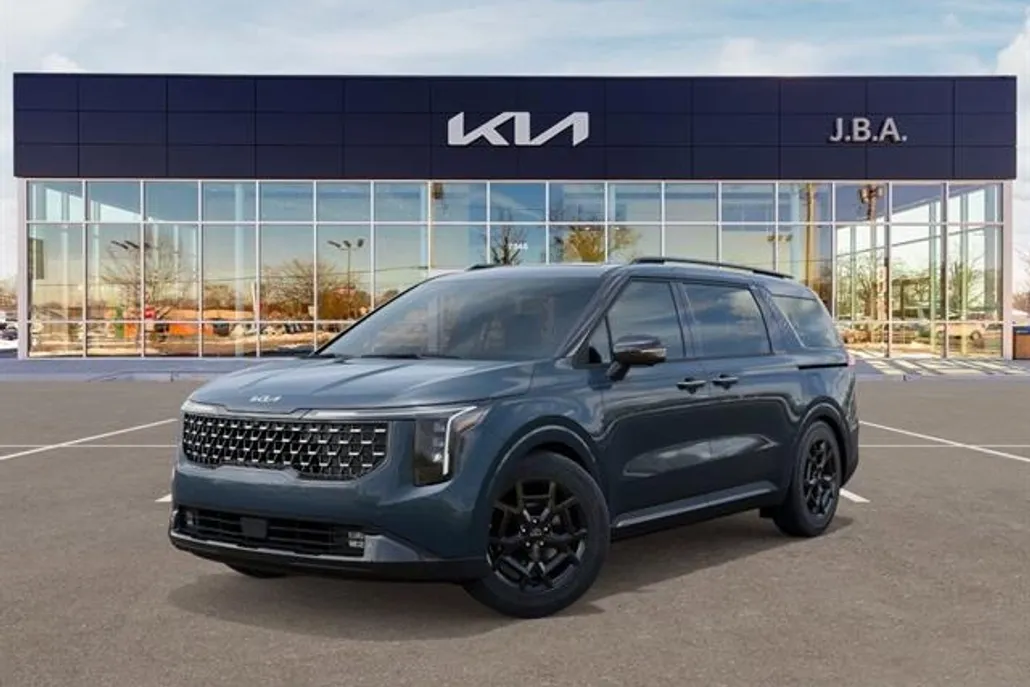 2026 Kia Carnival SX photo 1