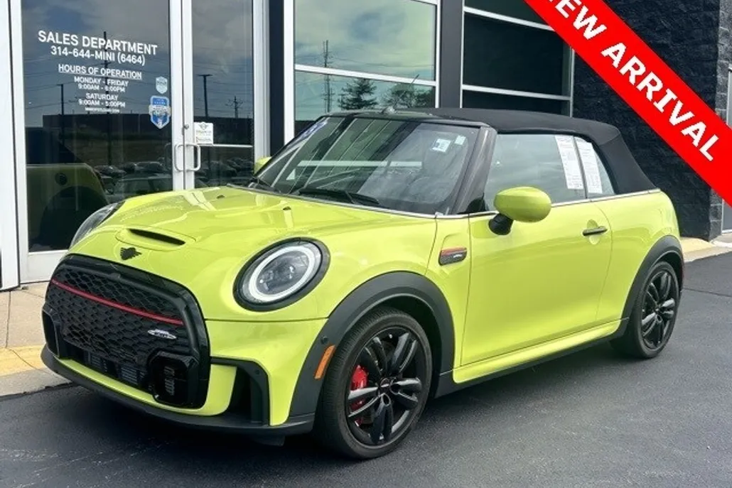 2023 Mini Cooper Convertible John Cooper Works photo 1