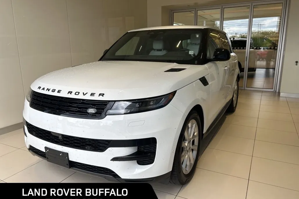 2025 Land Rover Range Rover Sport SE photo 1