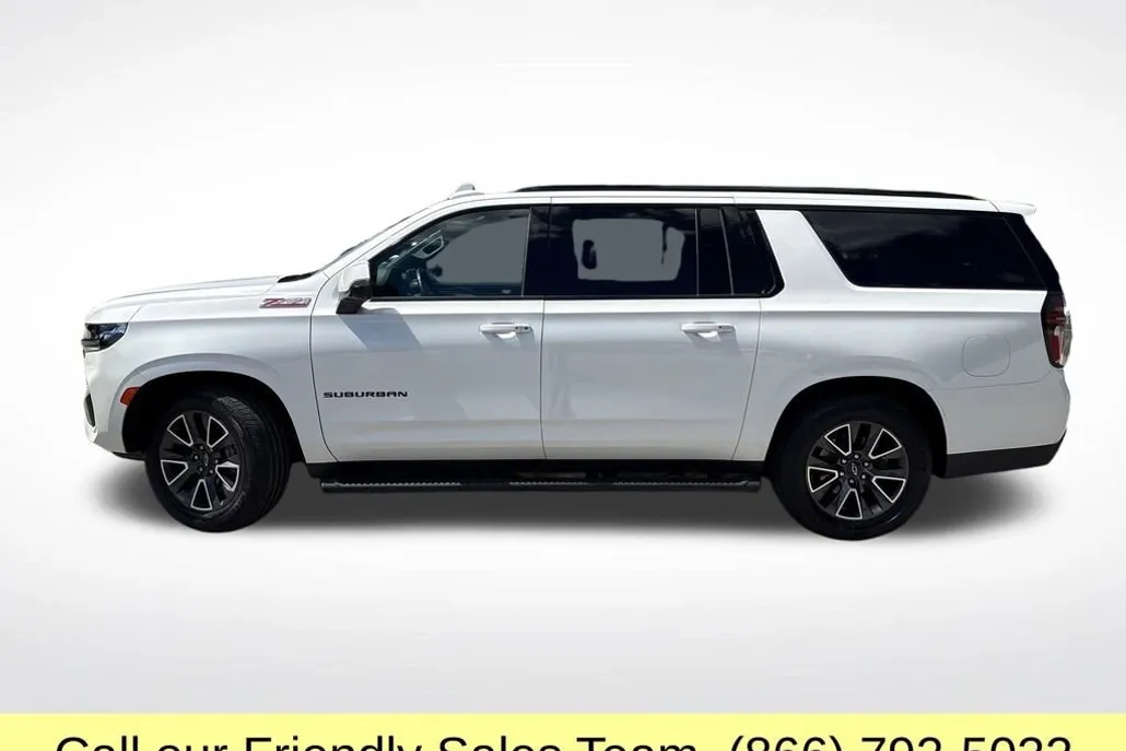 2021 Chevrolet Suburban Z71 photo 1