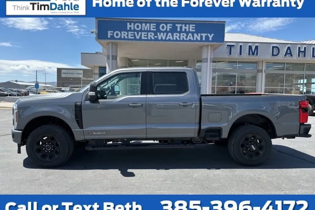 2025 Ford F-350 Lariat photo 1