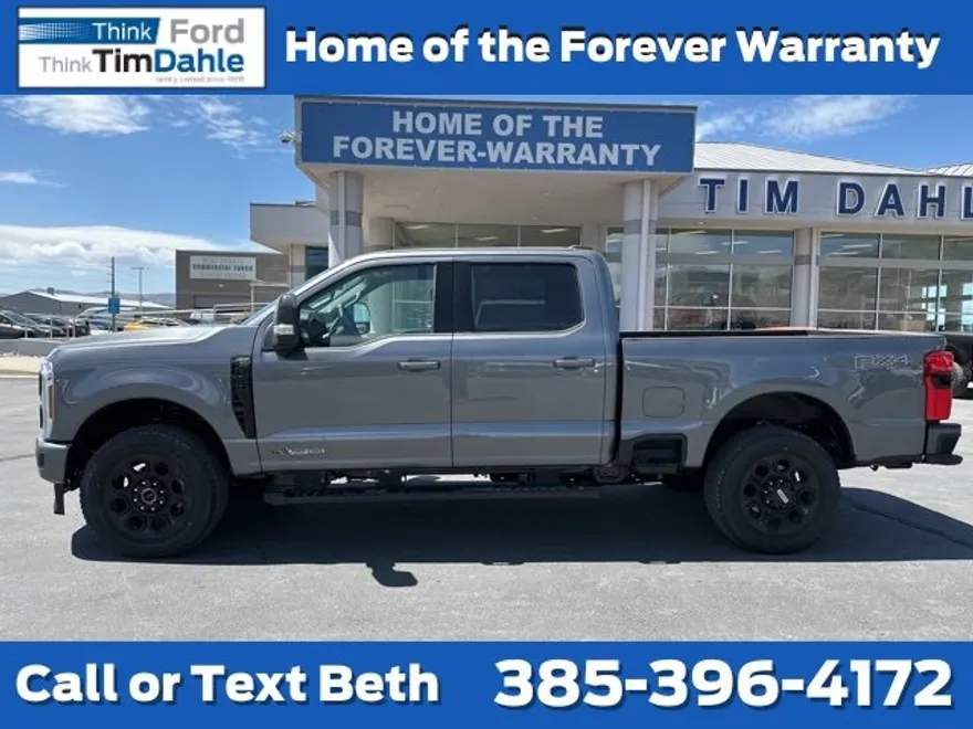 2025 Ford F-350 Lariat photo 1