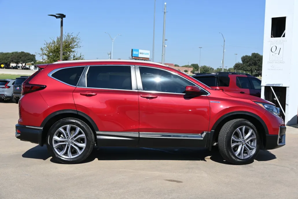 2022 Honda CR-V Hybrid Touring photo 1