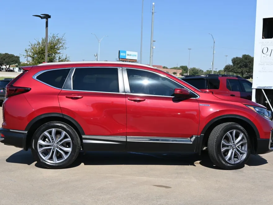 2022 Honda CR-V Hybrid Touring photo 1