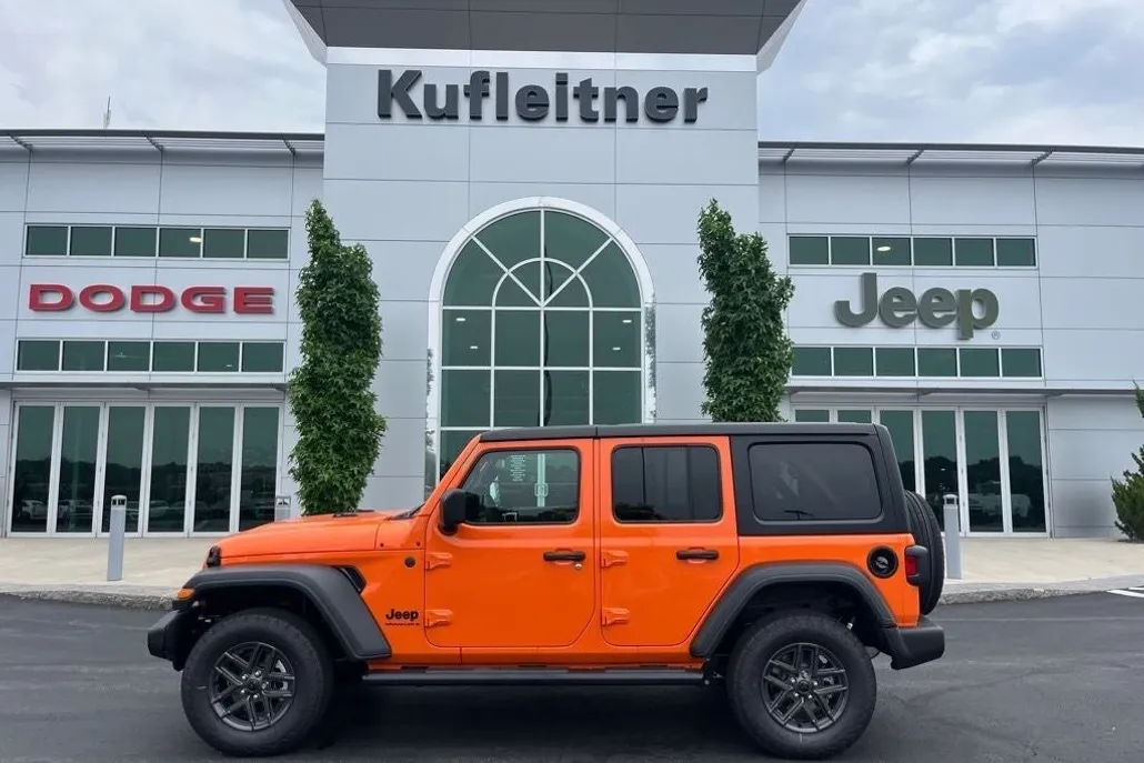 2025 Jeep Wrangler Sport S photo 1