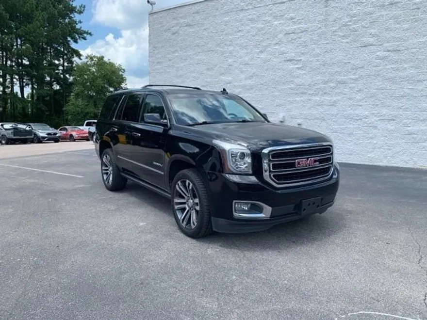 2017 Gmc Yukon Denali photo 1