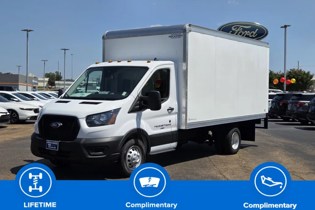 2024 Ford Transit photo 1