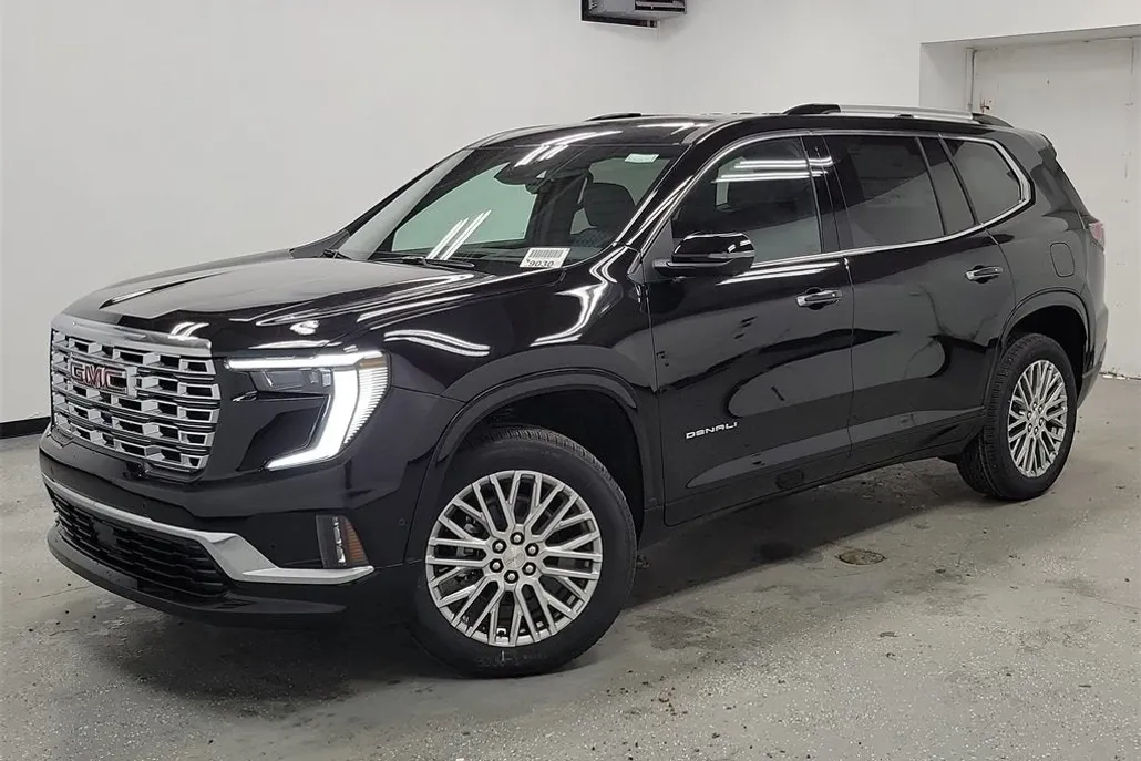 2025 Gmc Acadia Denali photo 1