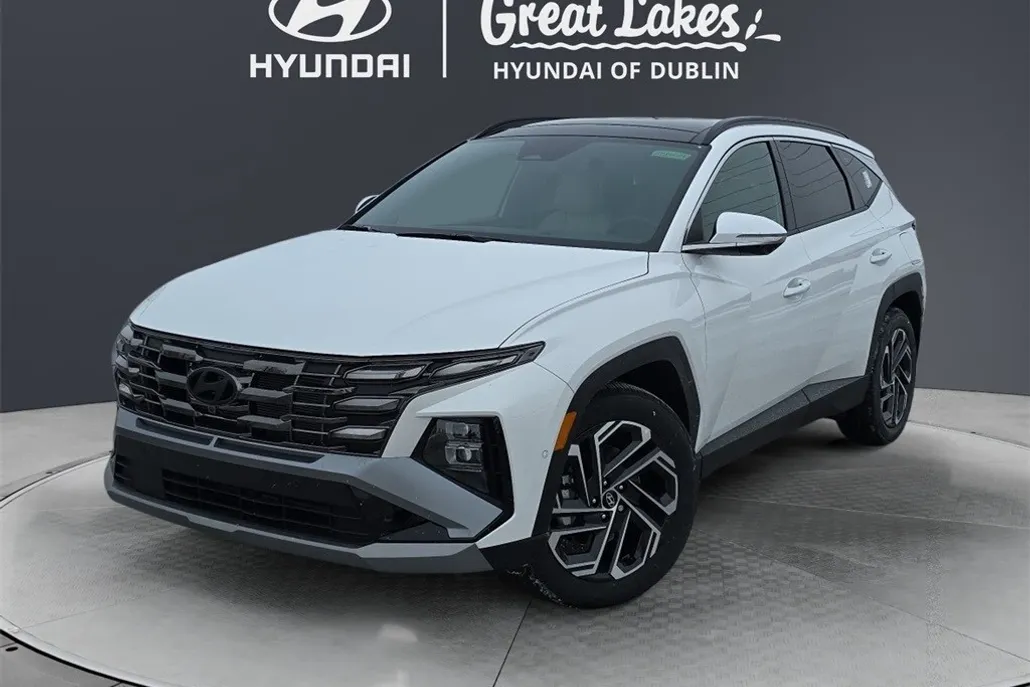 2025 Hyundai Tucson Limited photo 1