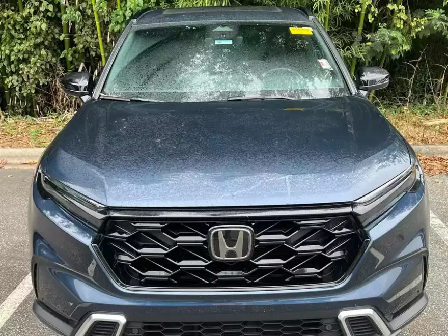 2023 Honda CR-V Hybrid Sport Touring photo 1