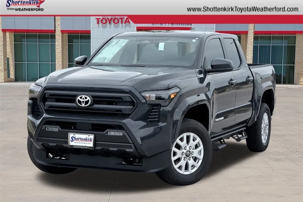 2025 Toyota Tacoma SR5 Double Cab photo 1
